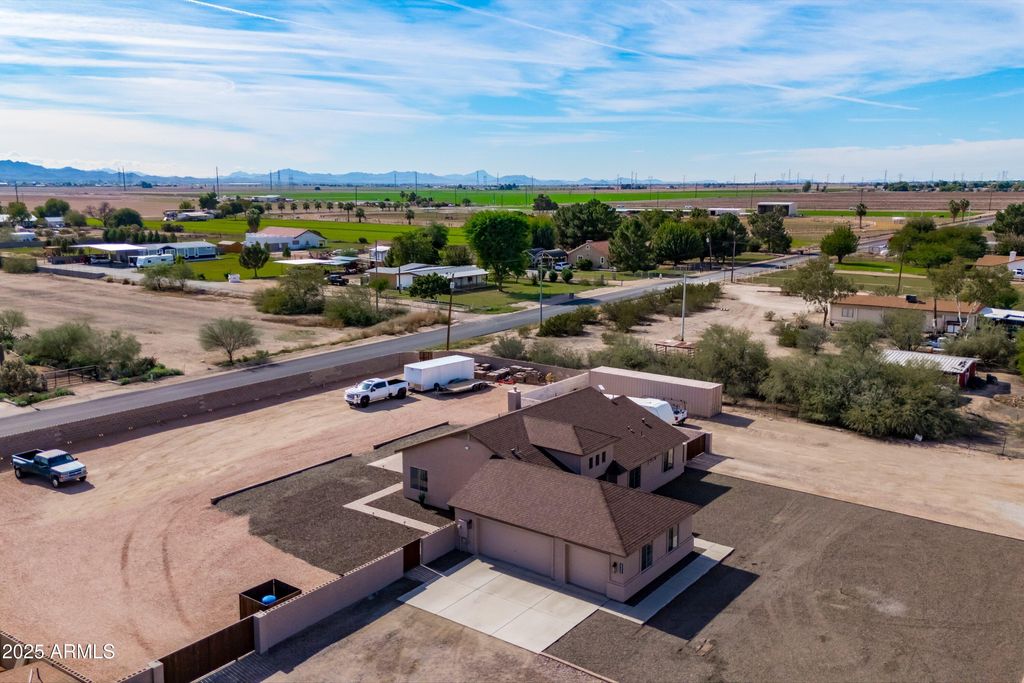 Photo of 2322 S Tuthill Road, Buckeye, AZ 85326 (MLS # 6951138)