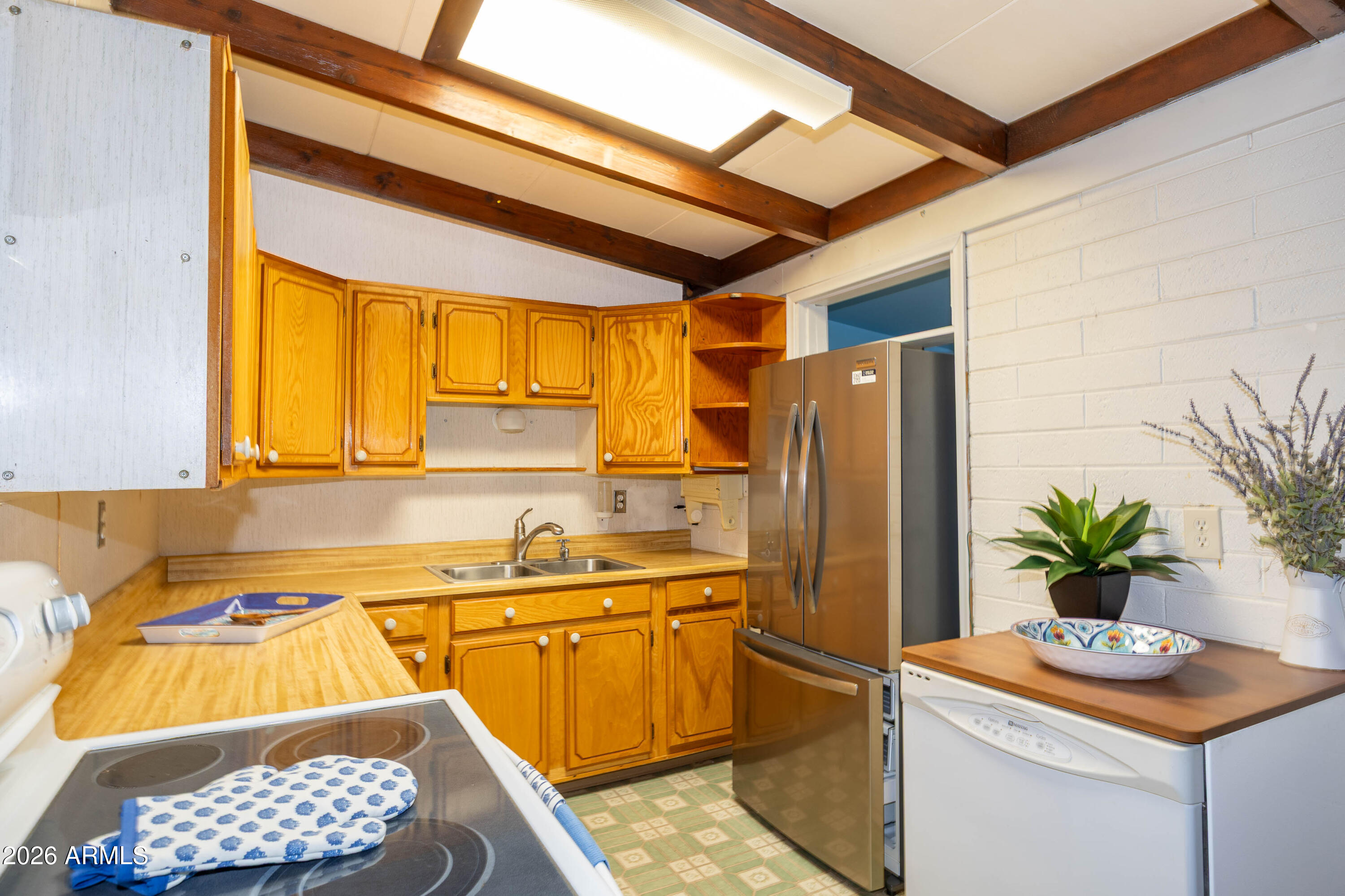 GARDEN CANYON 2 - Residential