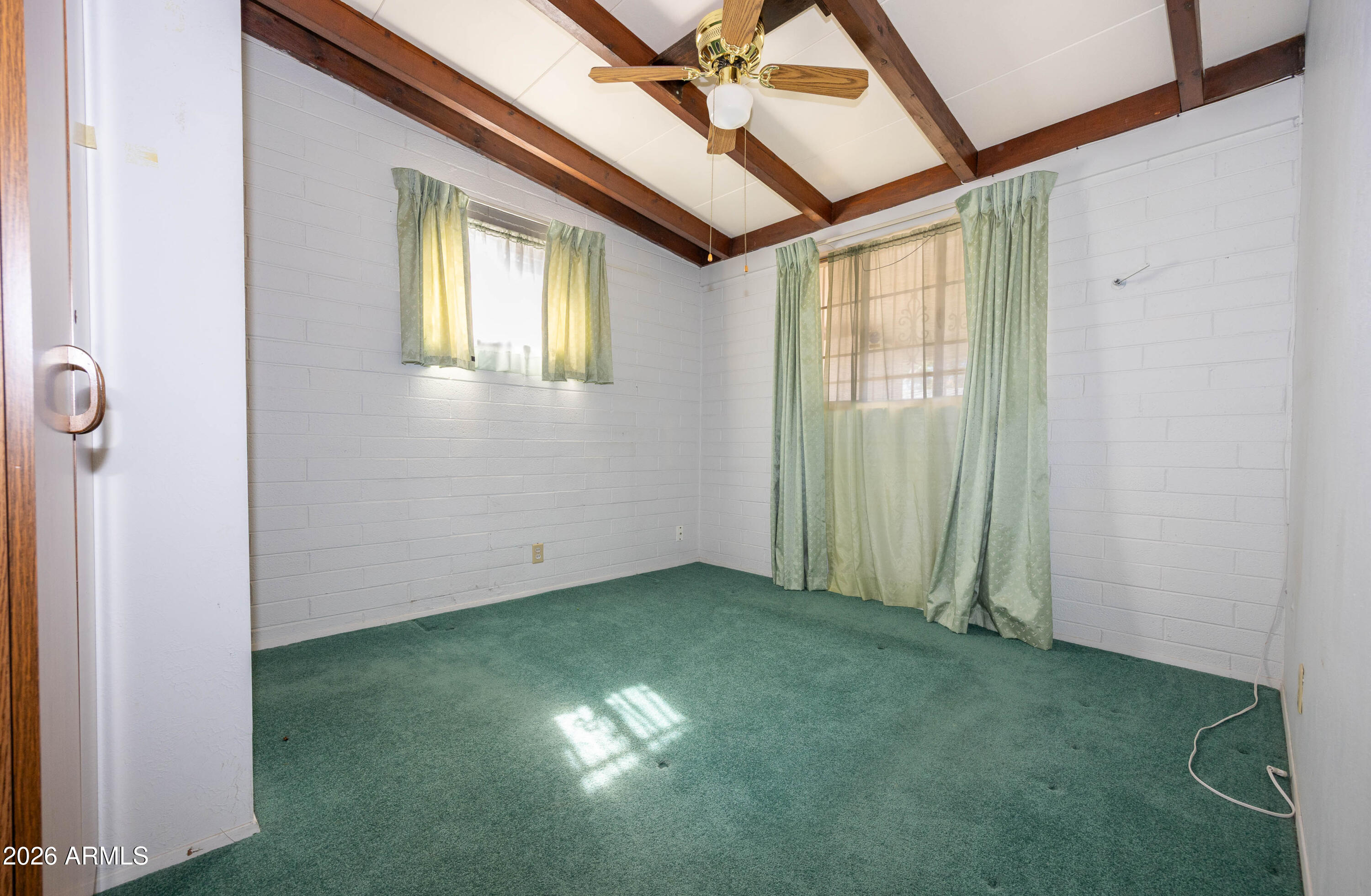 GARDEN CANYON 2 - Residential