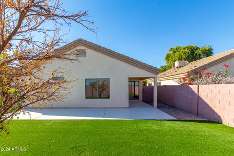 A home in El Mirage