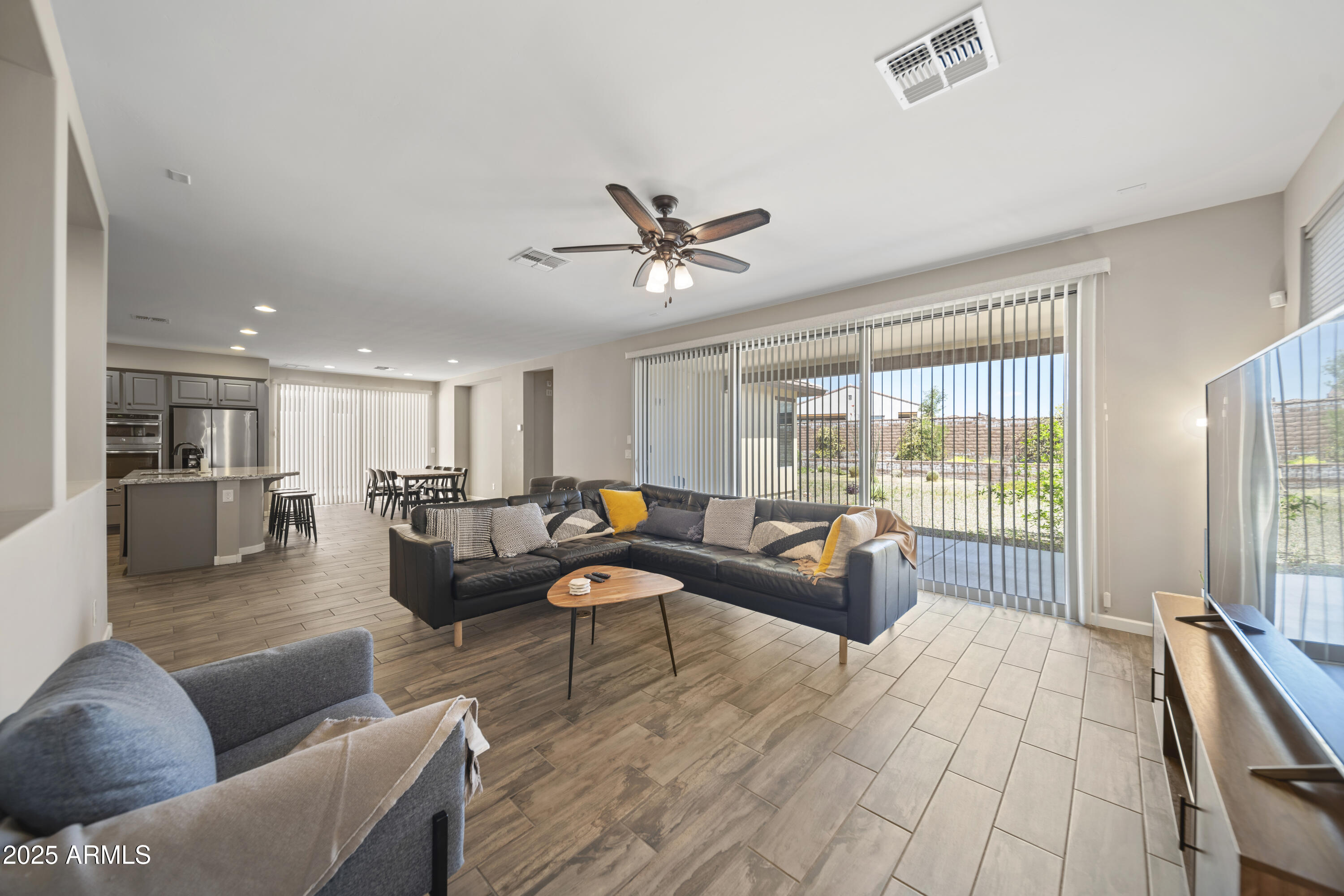 3921 GOLD RIDGE Road