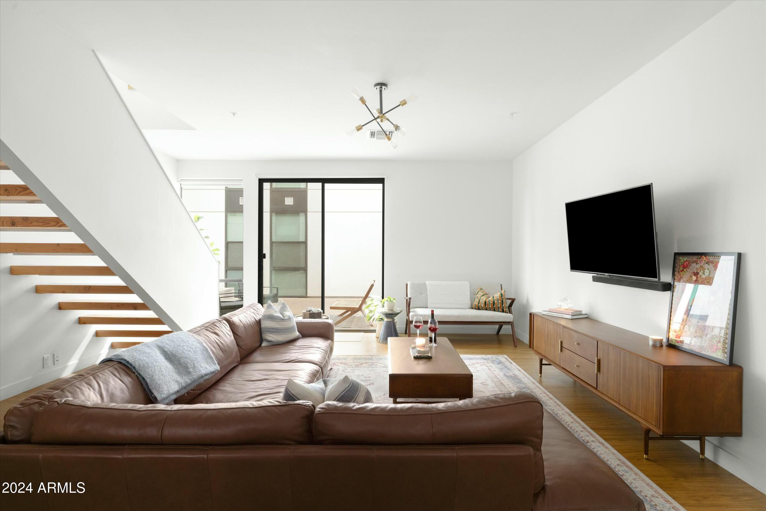 1717 N 1st Avenue Unit 215