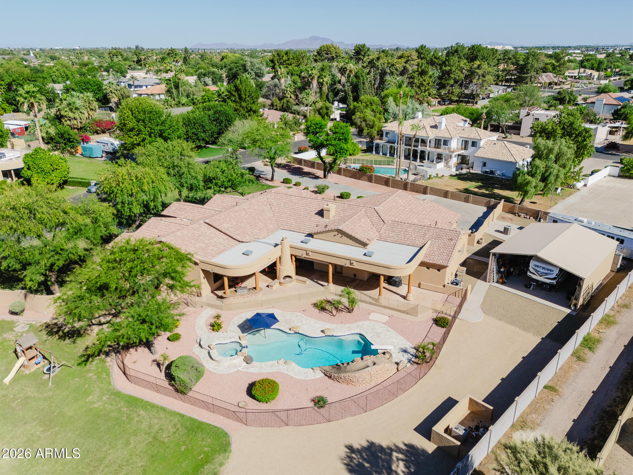 650 N BULLMOOSE Drive