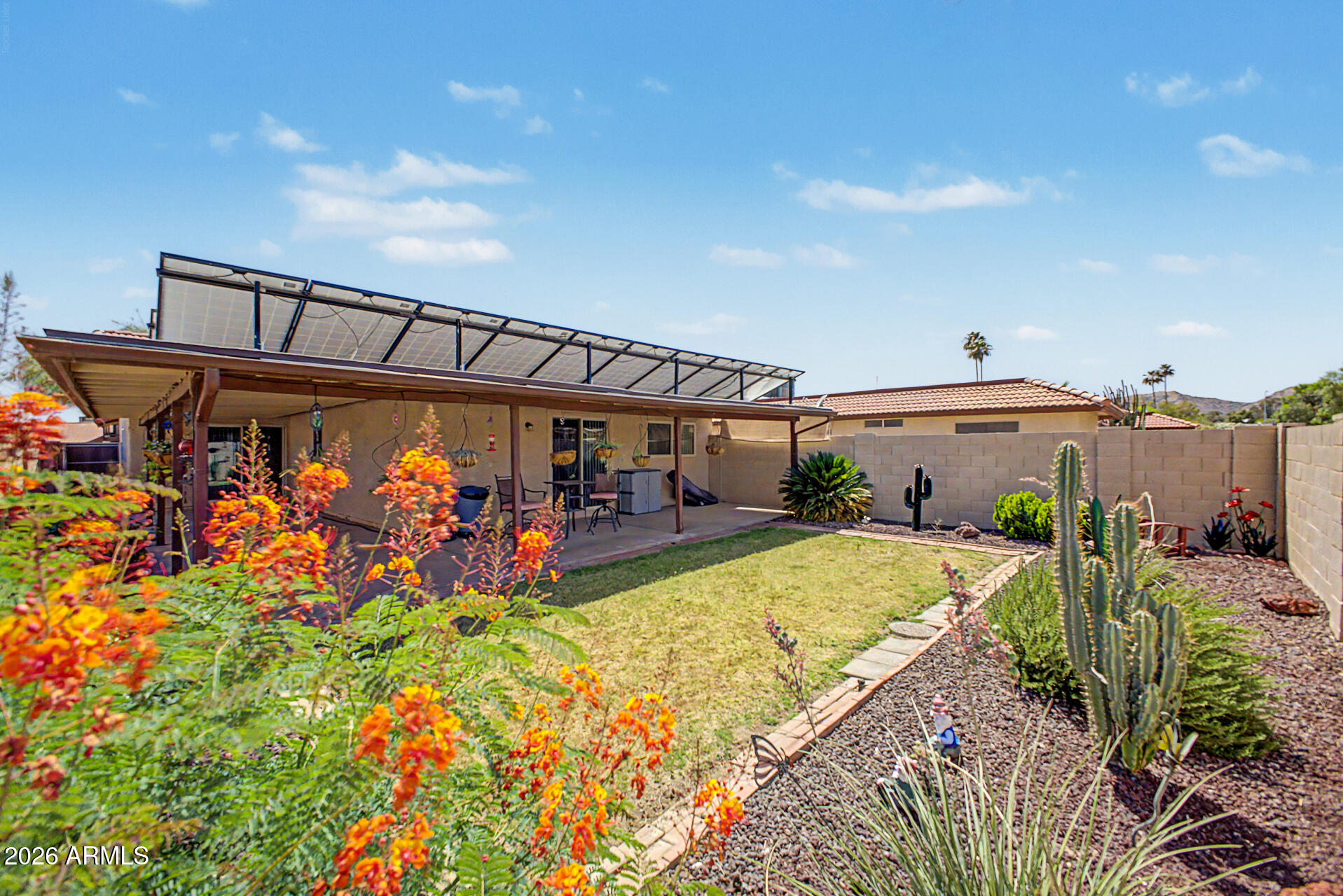 5212 E TAMBLO Drive
