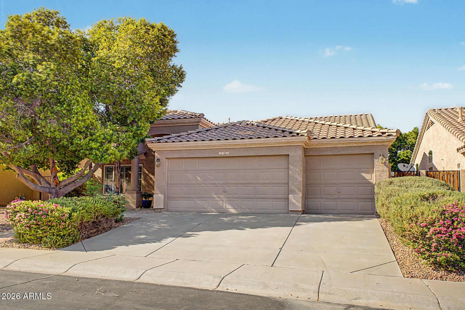 1708 W SOUTH FORK Drive