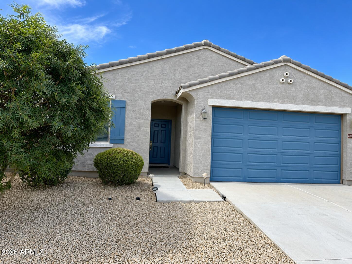 40492 W JENNA Lane