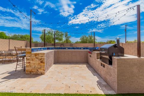 A home in Cave Creek