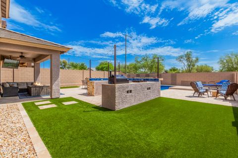 A home in Cave Creek