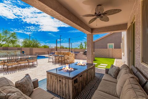 A home in Cave Creek