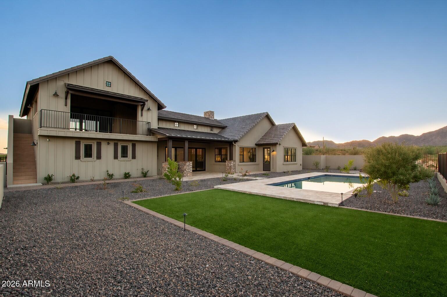 21390 W SAGE HILL Road