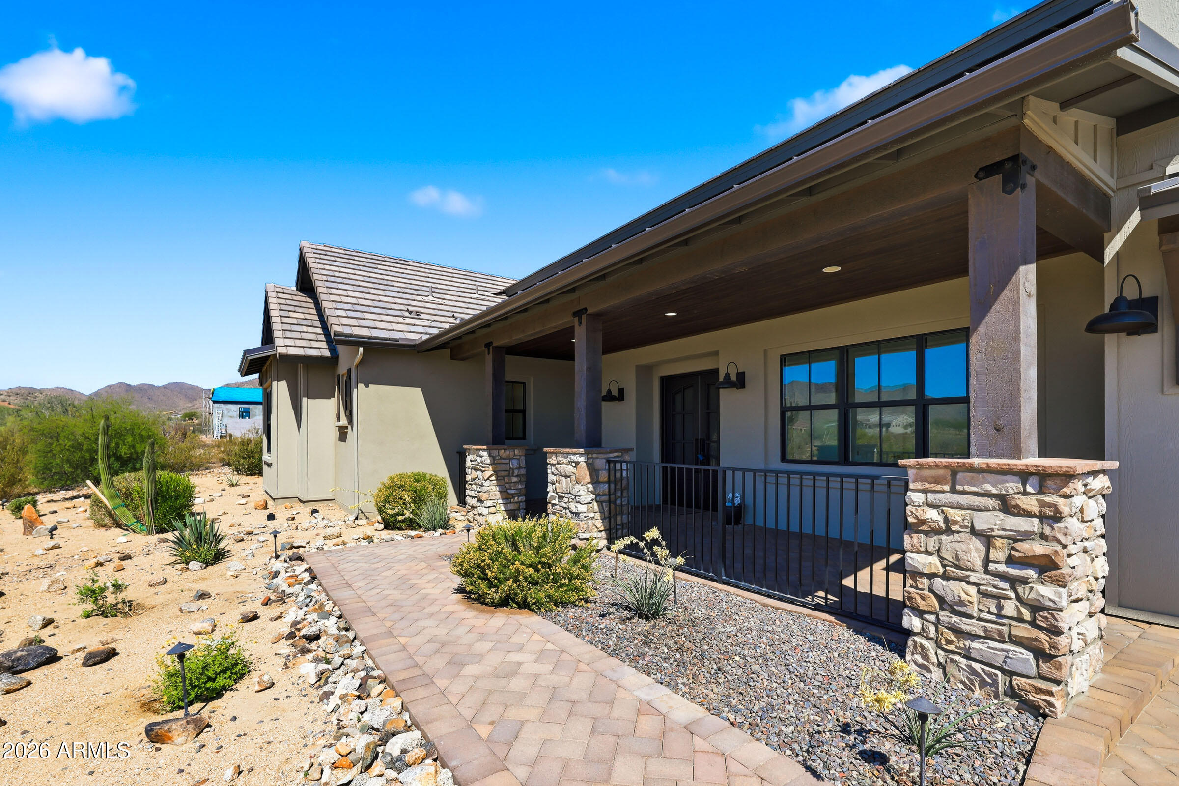 21390 W SAGE HILL Road