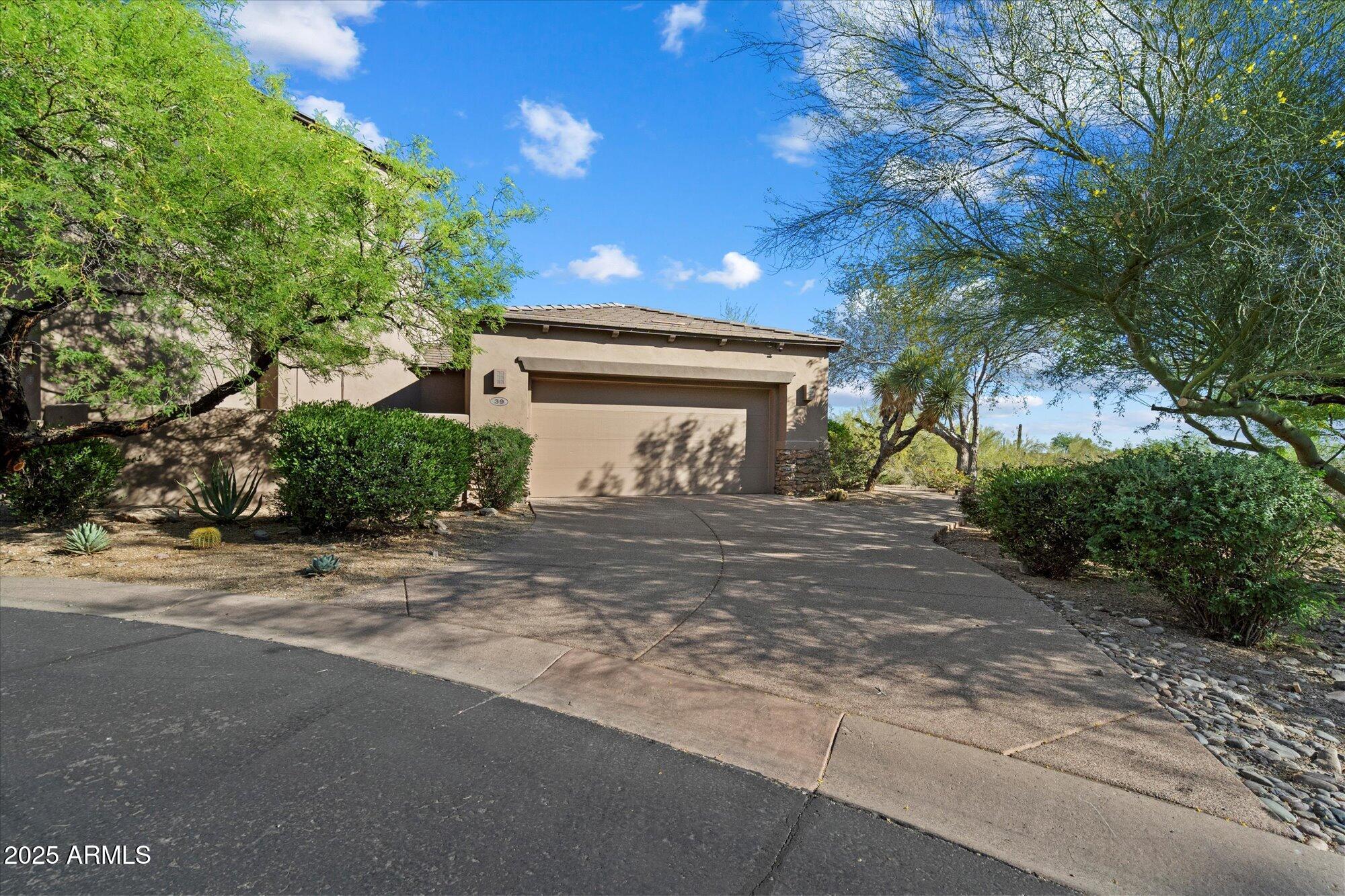 Scottsdale, Arizona, 85255, United States, 3 Bedrooms Bedrooms, ,3 BathroomsBathrooms,Residential,Active,2015227