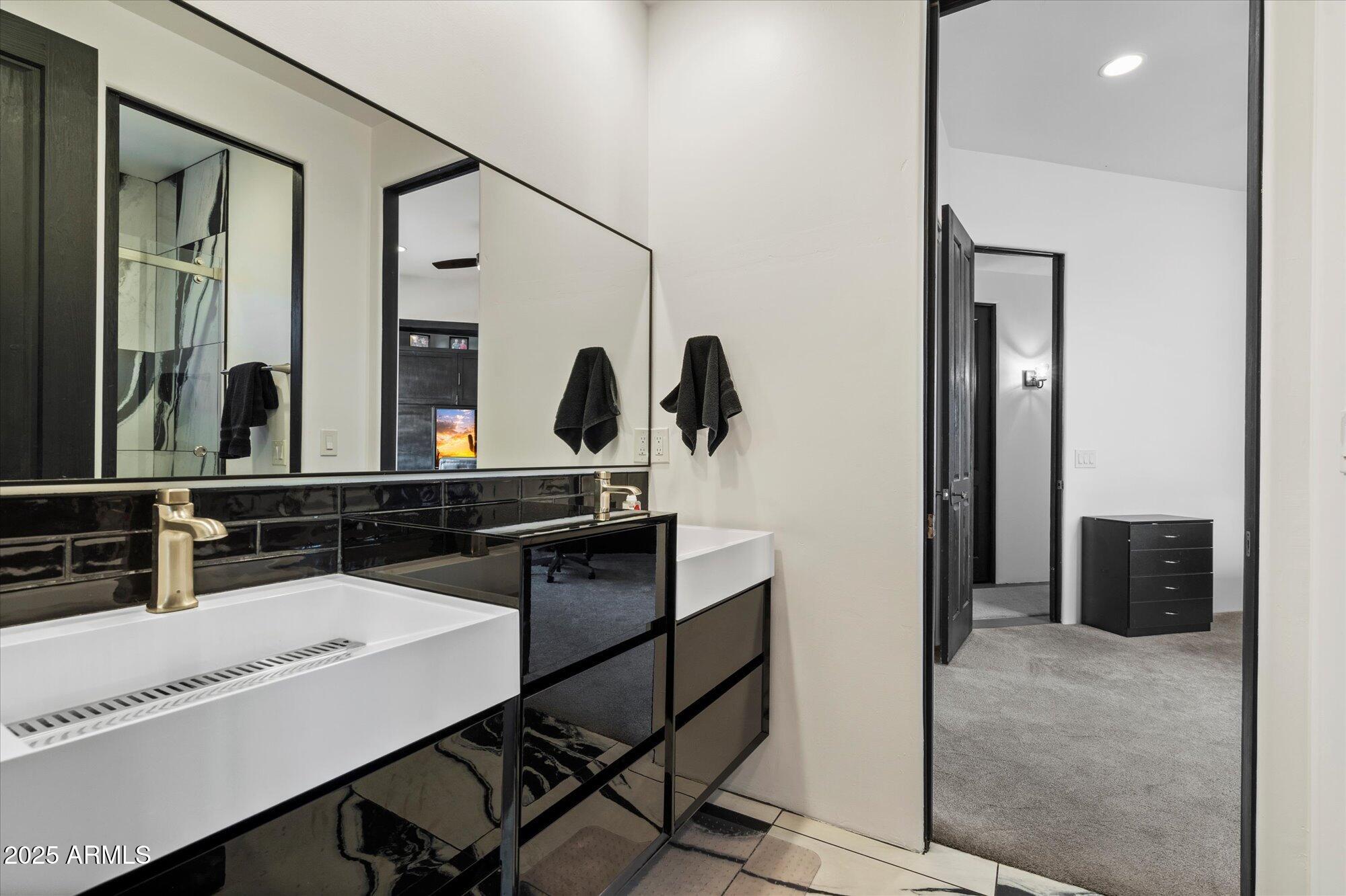 Scottsdale, Arizona, 85255, United States, 3 Bedrooms Bedrooms, ,3 BathroomsBathrooms,Residential,Active,2015227