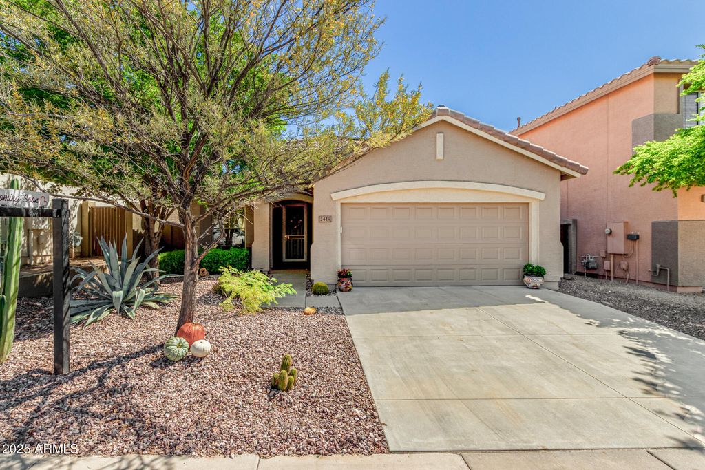 Photo of 2419 W Lewis And Clark Trail, Anthem, AZ 85086 (MLS # 6926868)