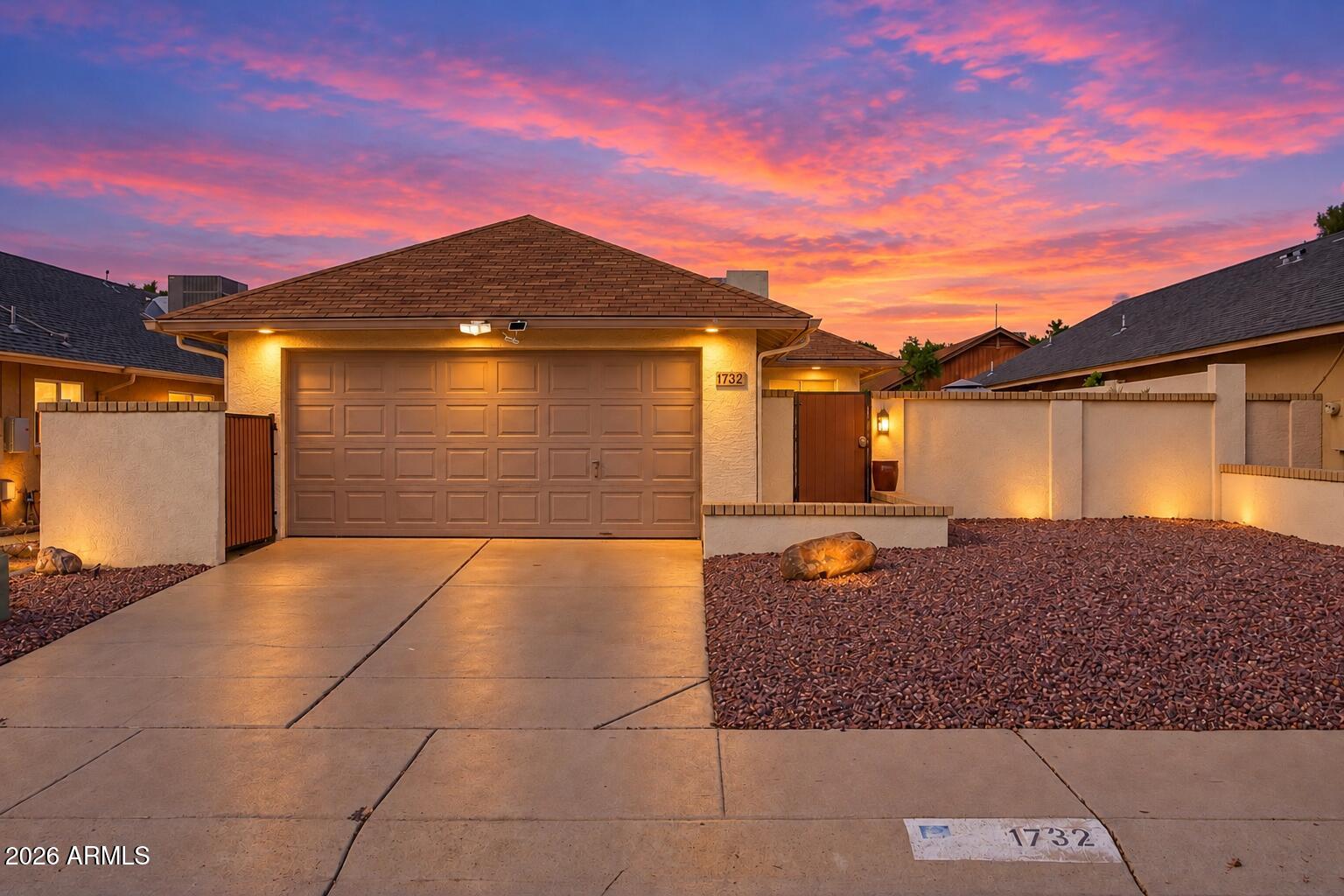 1732 E VILLA MARIA Drive