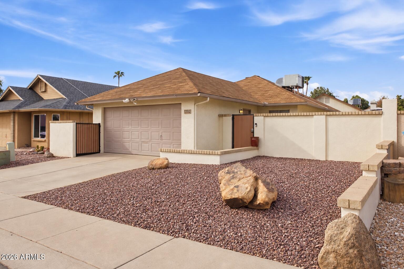 1732 E VILLA MARIA Drive