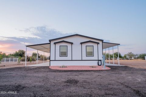 A home in Tonopah