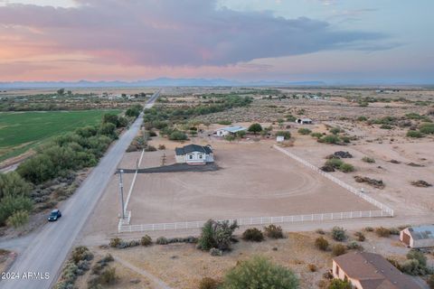 A home in Tonopah