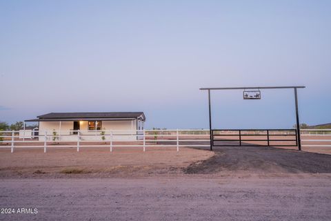 A home in Tonopah