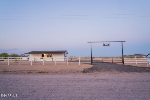 A home in Tonopah