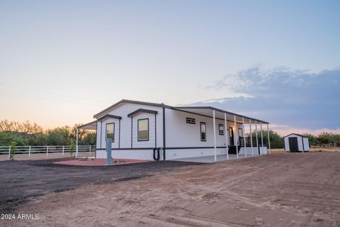 A home in Tonopah