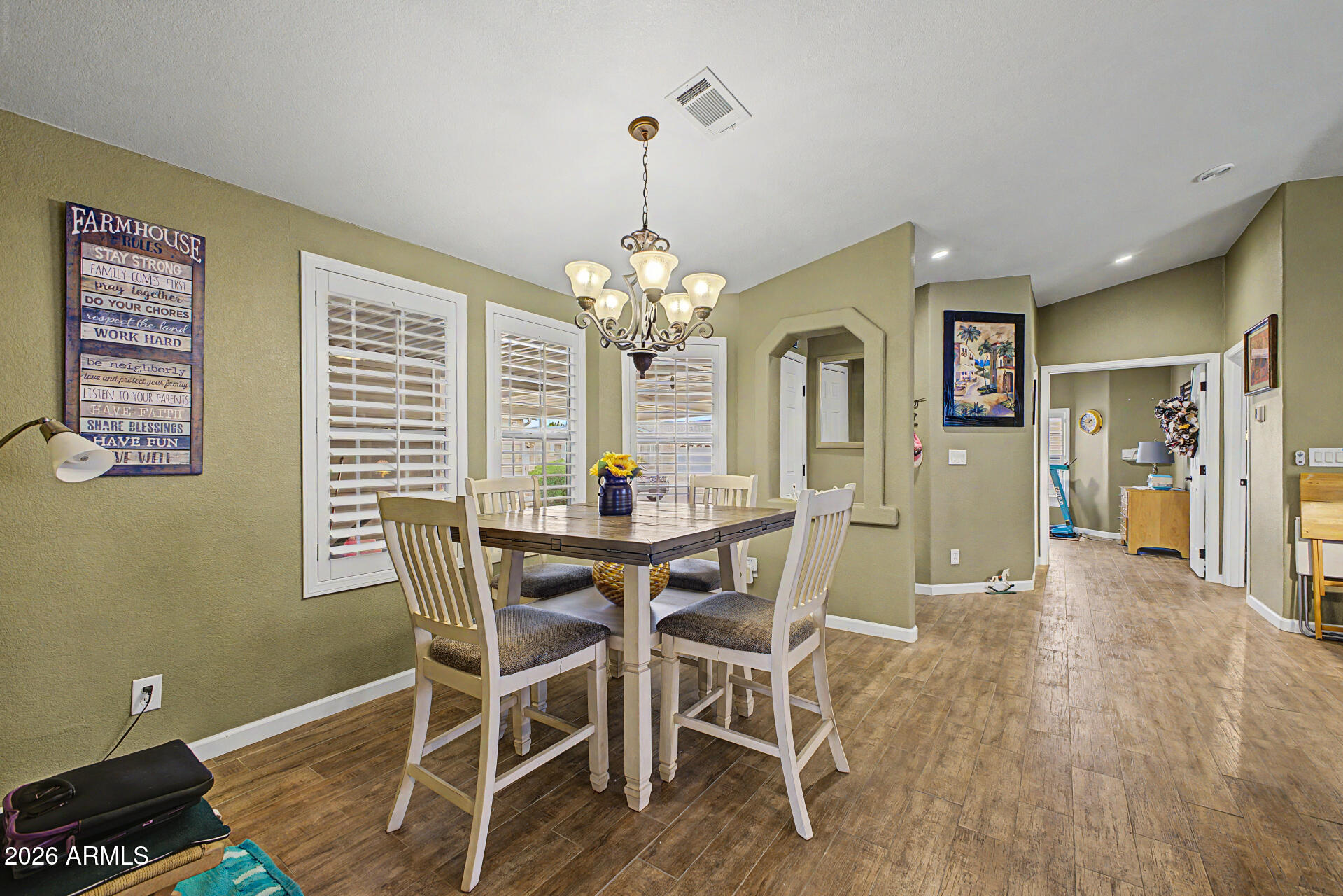 2550 S Ellsworth Road 611