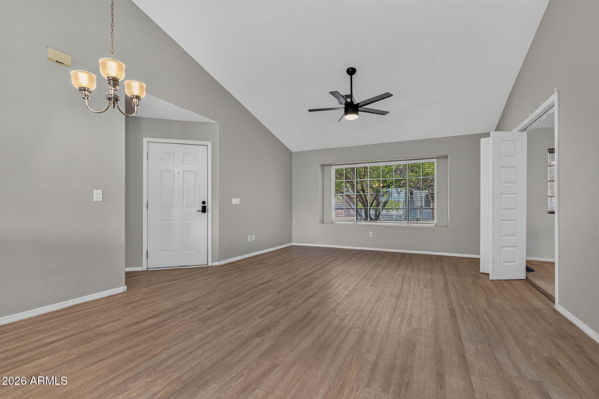 860 N MCQUEEN Road 1186