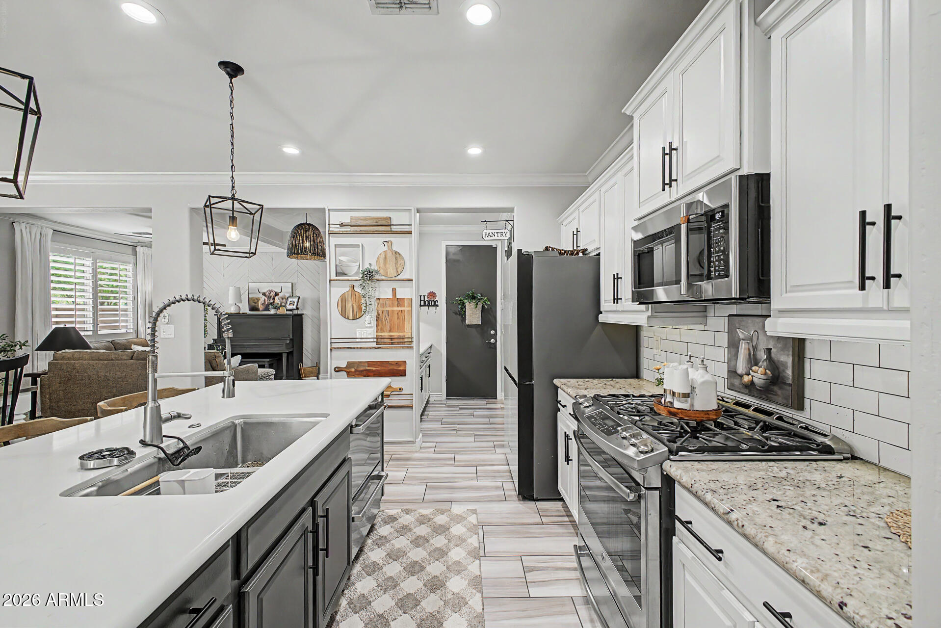 10328 W ALYSSA Lane