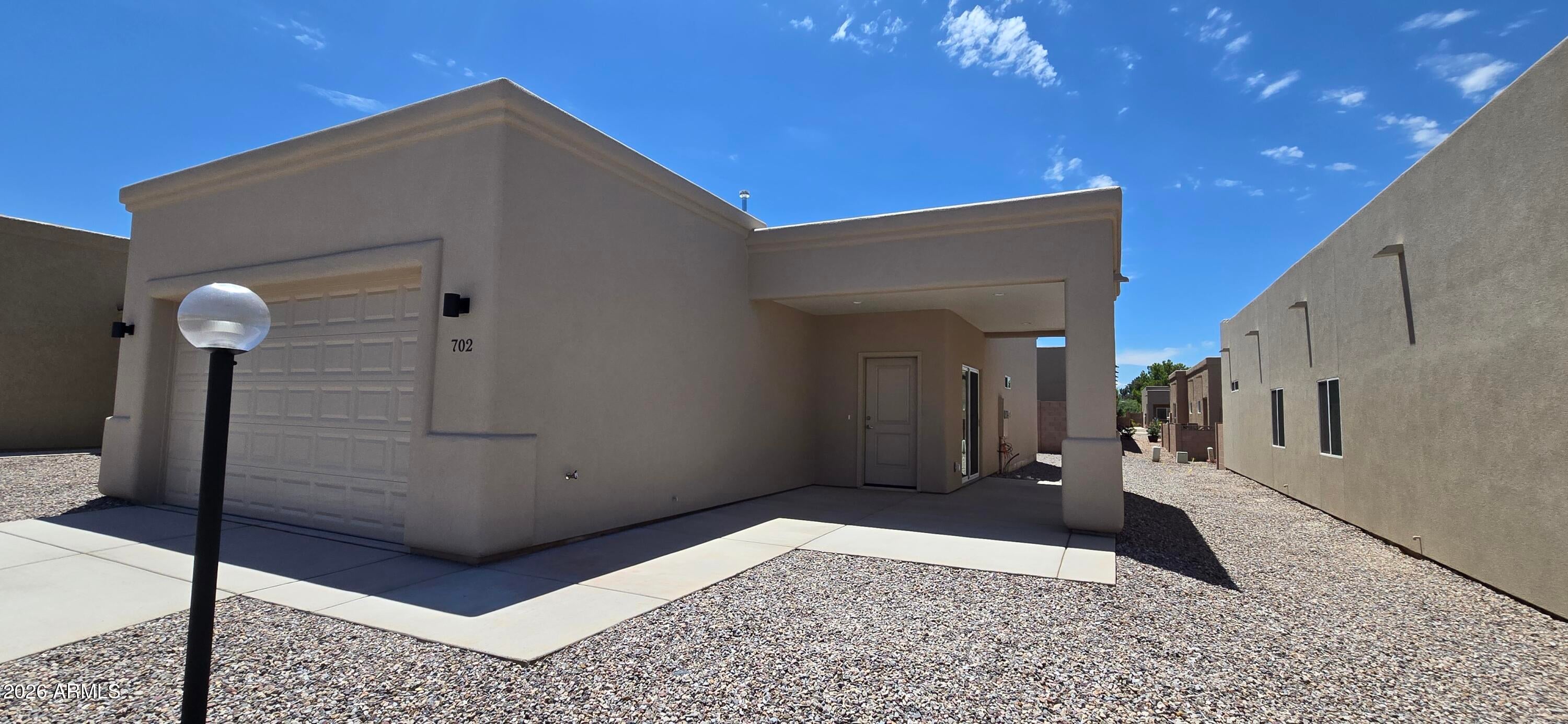 702 S Sky Ranch Road