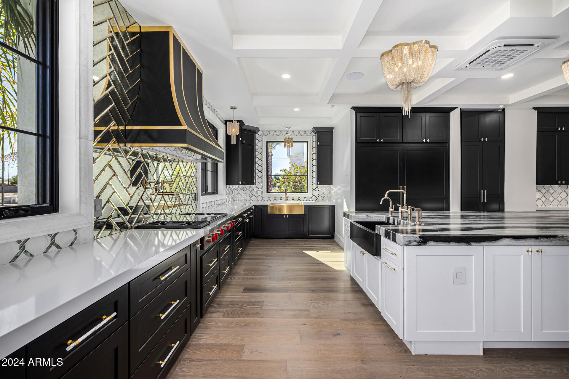 AVALON ESTATES REPLAT - Residential