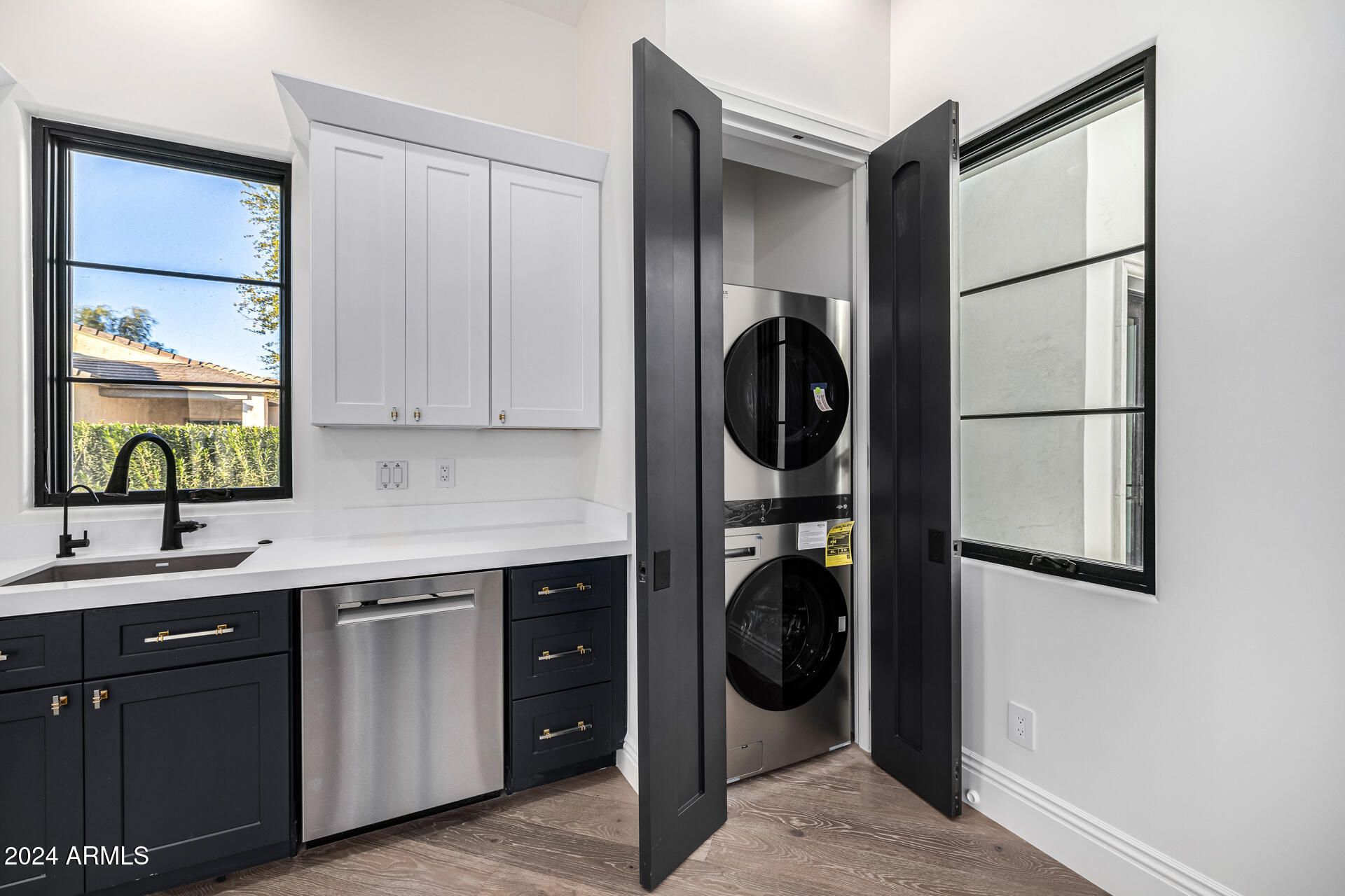 AVALON ESTATES REPLAT - Residential