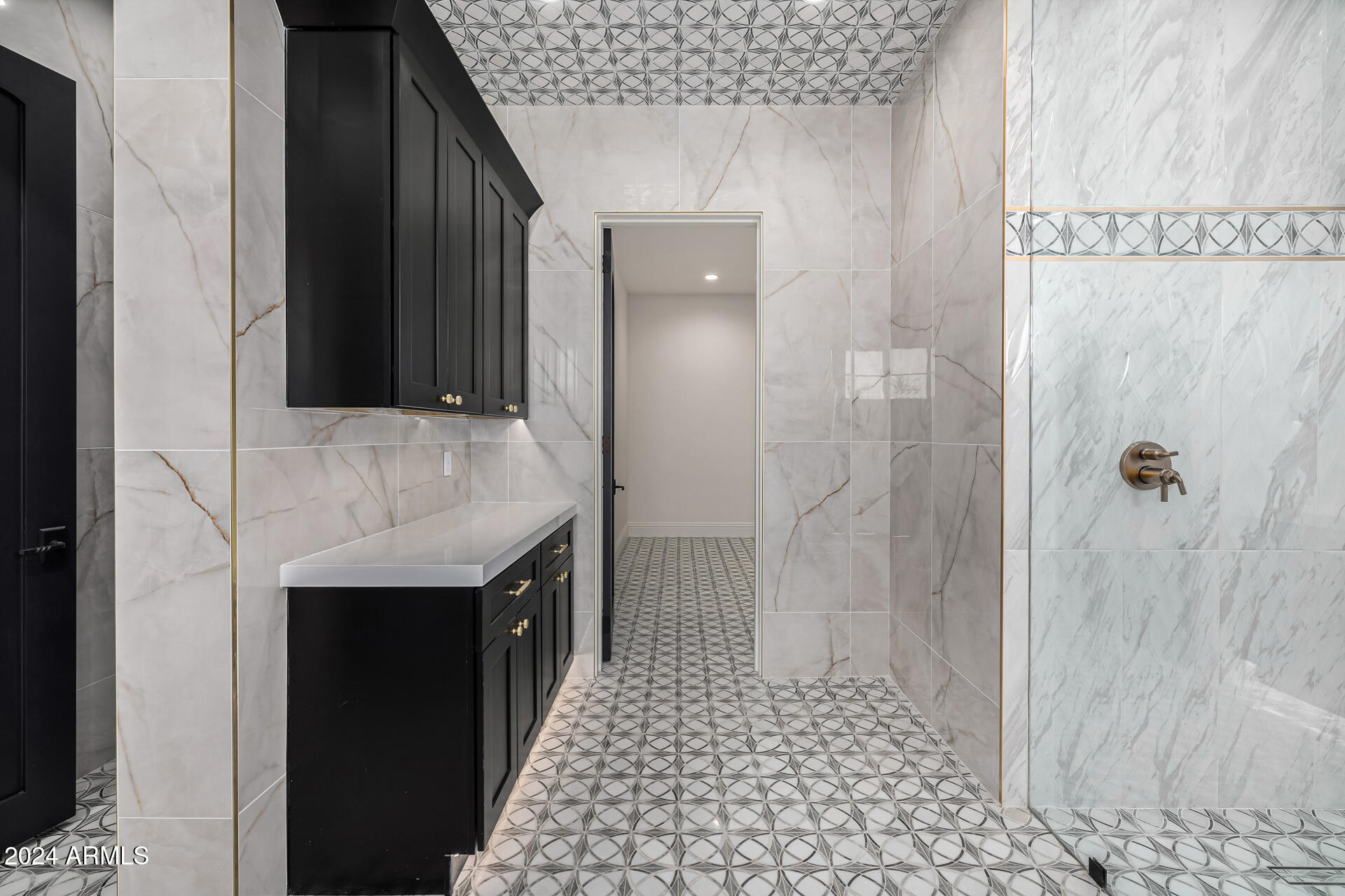 AVALON ESTATES REPLAT - Residential