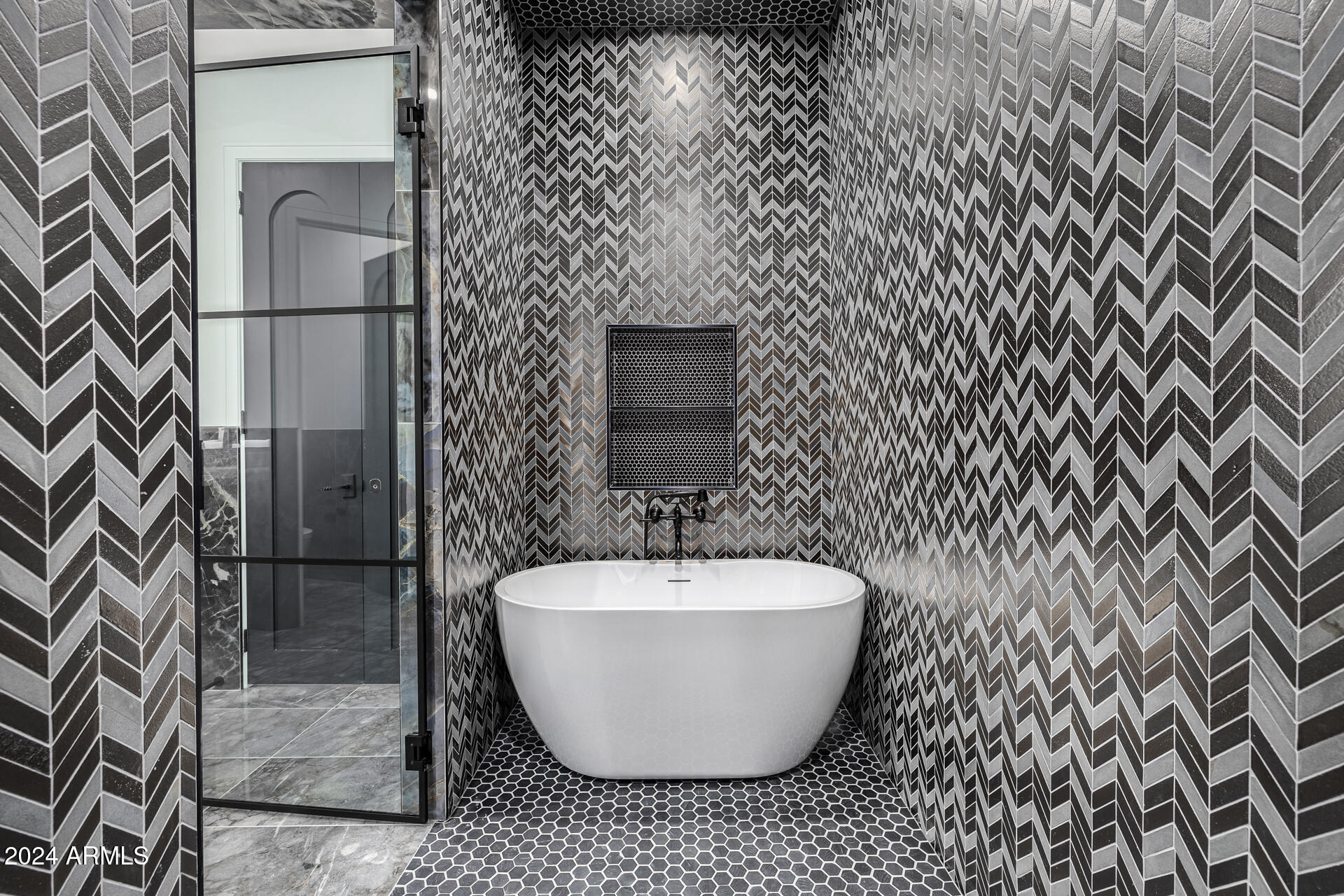 AVALON ESTATES REPLAT - Residential