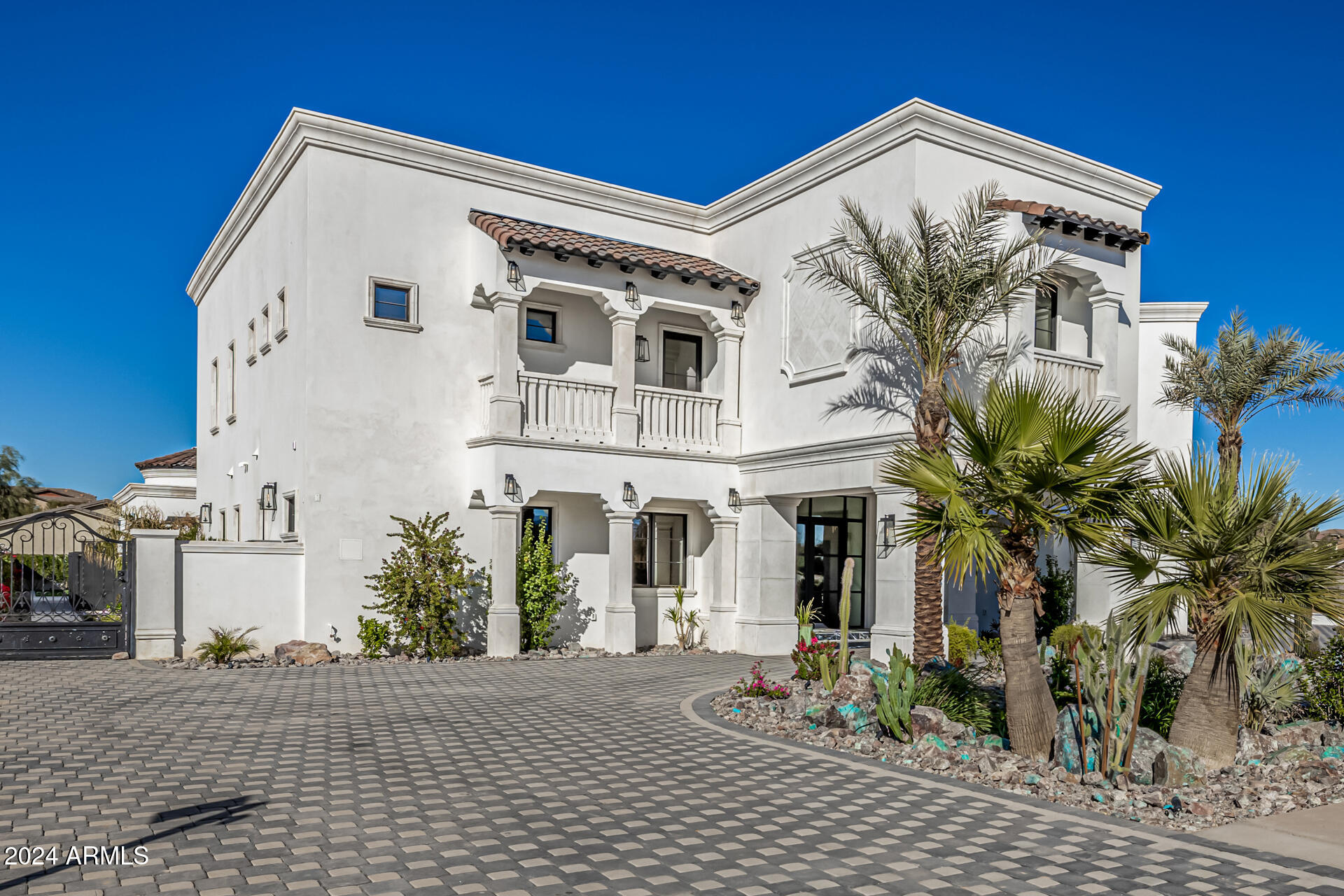 AVALON ESTATES REPLAT - Residential
