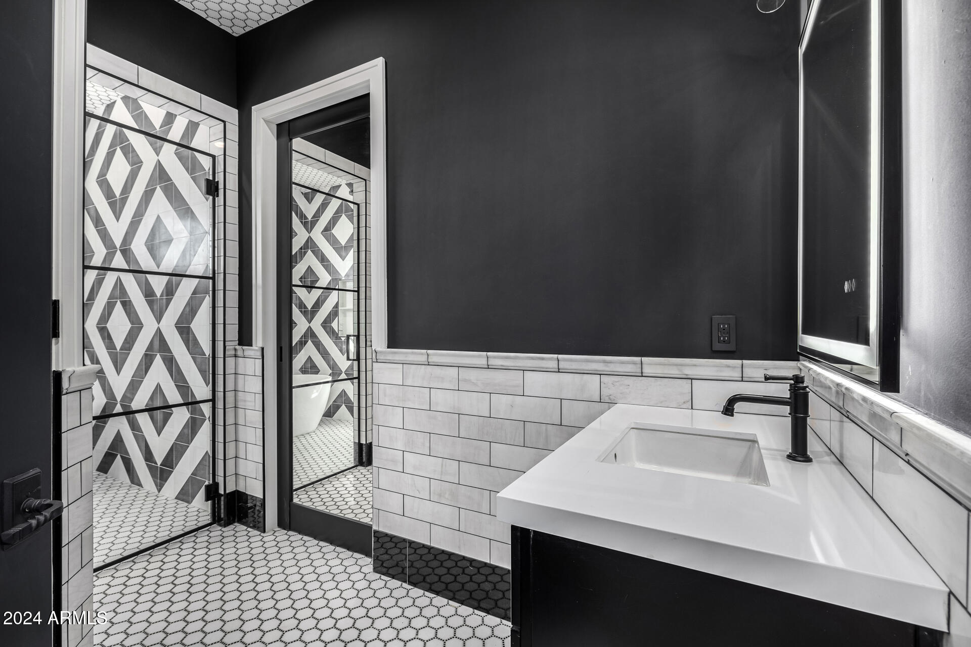 AVALON ESTATES REPLAT - Residential