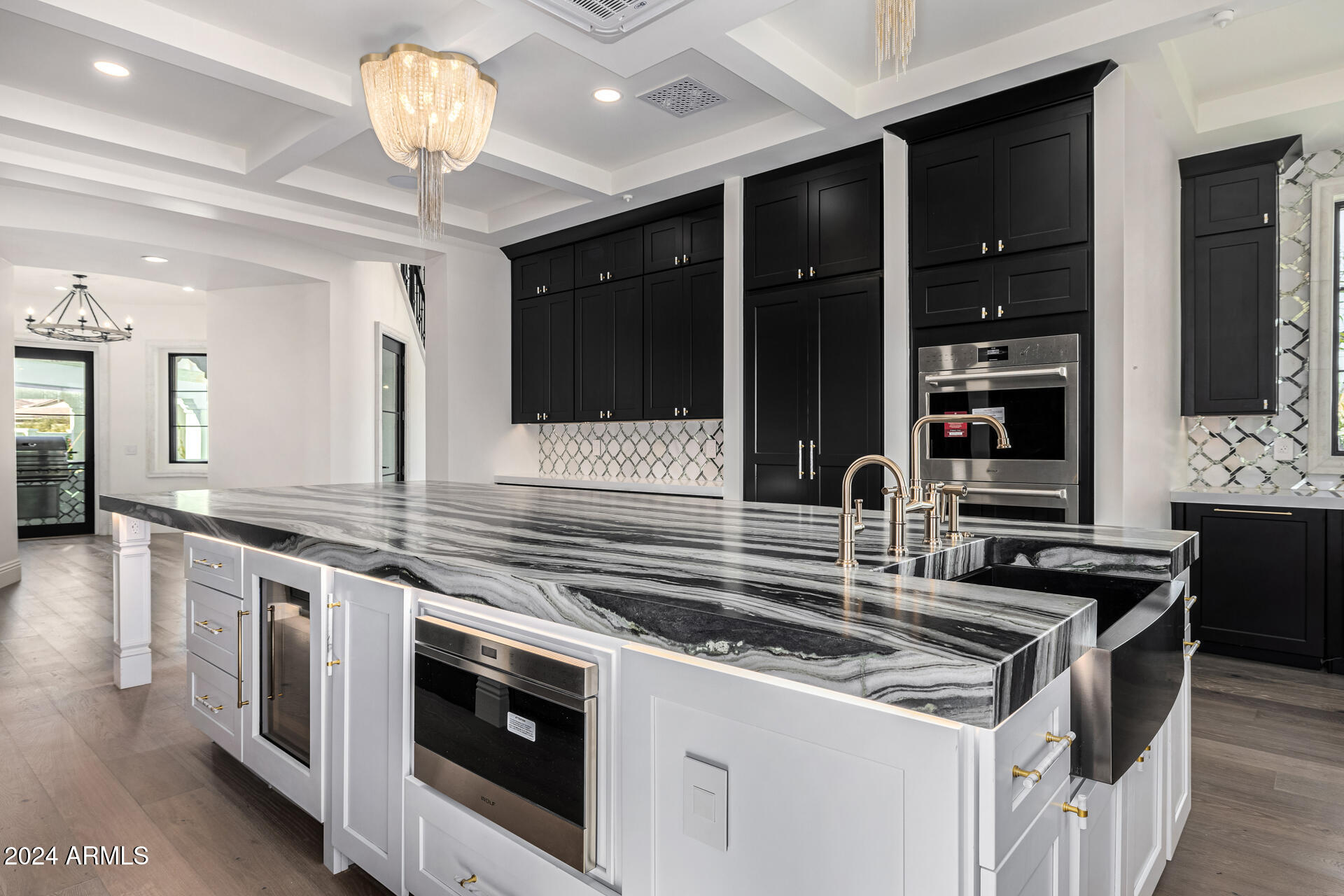 AVALON ESTATES REPLAT - Residential