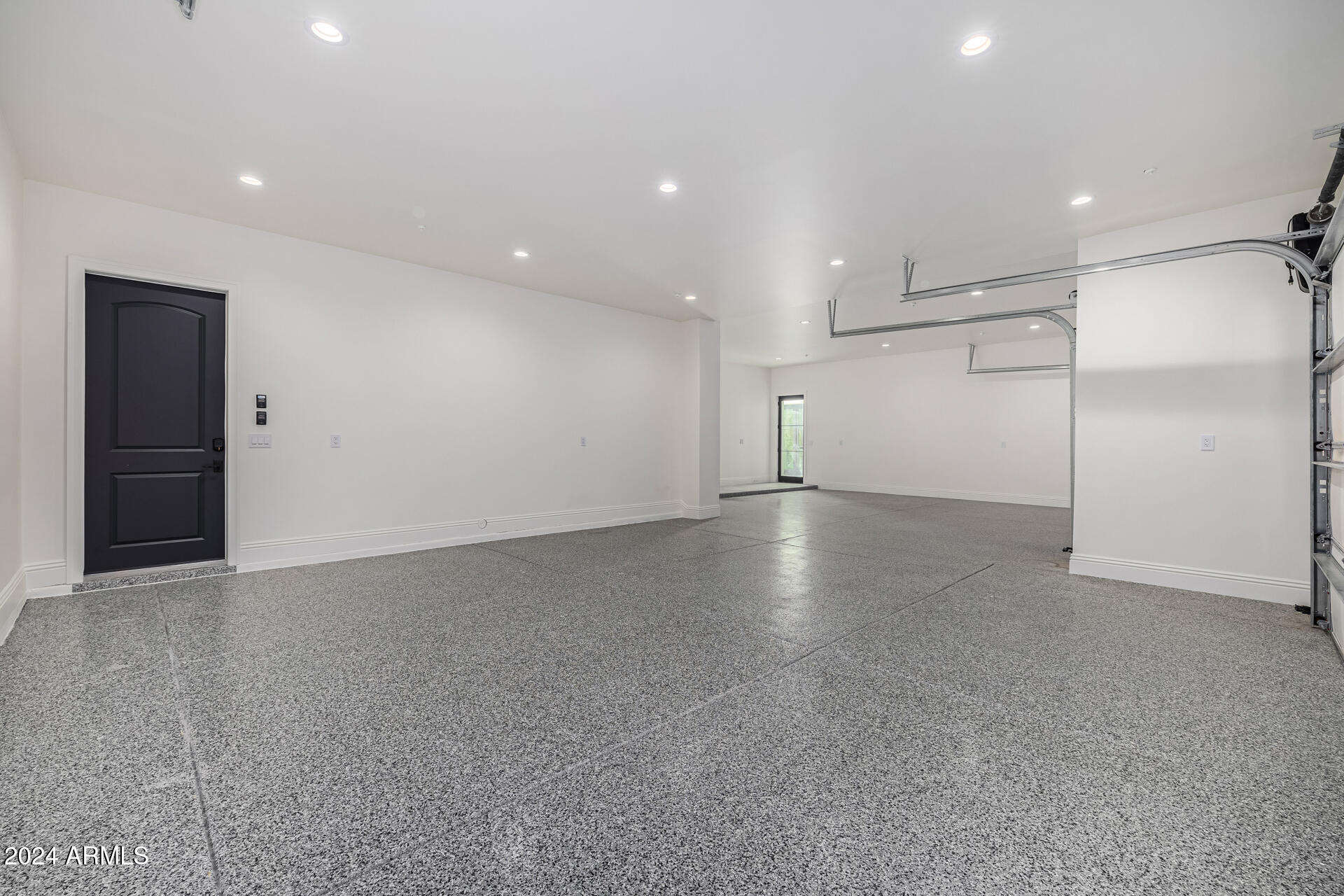AVALON ESTATES REPLAT - Residential