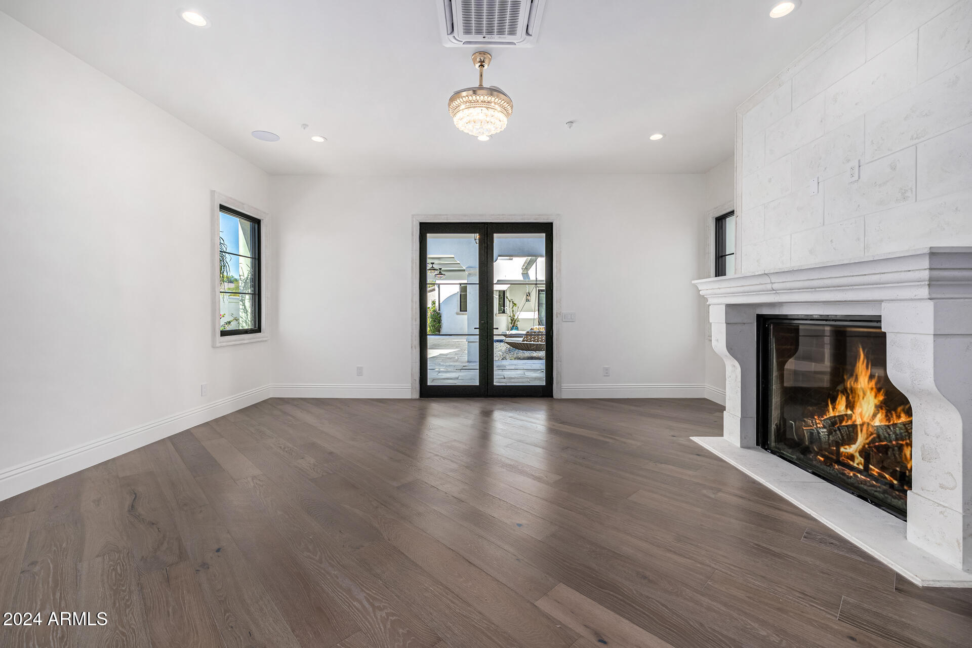 AVALON ESTATES REPLAT - Residential