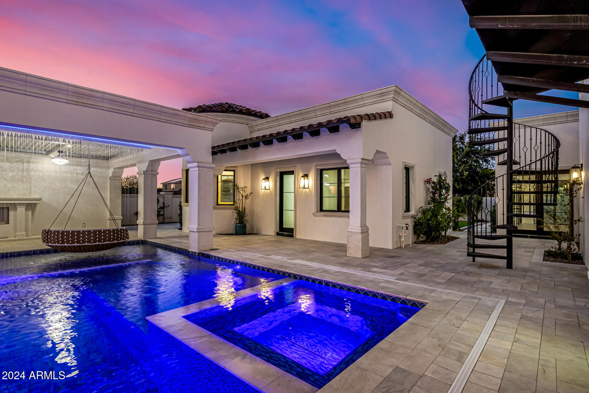 AVALON ESTATES REPLAT - Residential