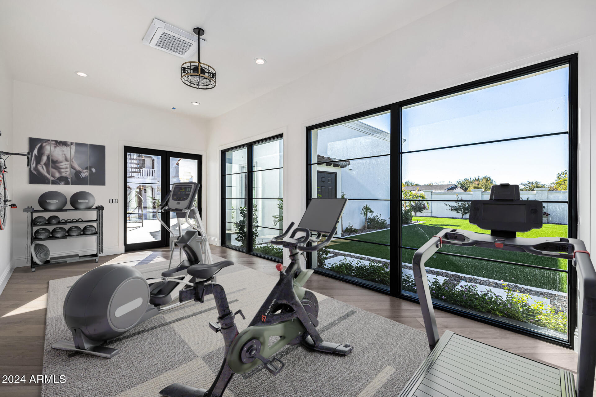 AVALON ESTATES REPLAT - Residential