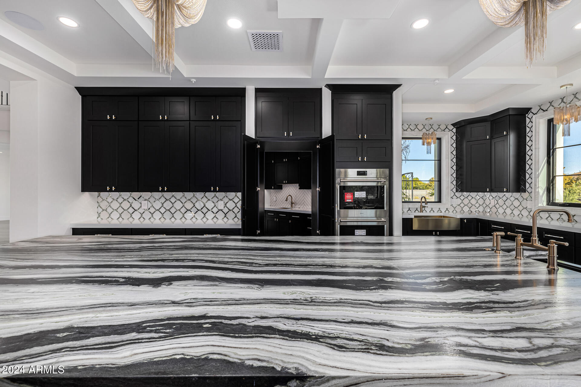 AVALON ESTATES REPLAT - Residential