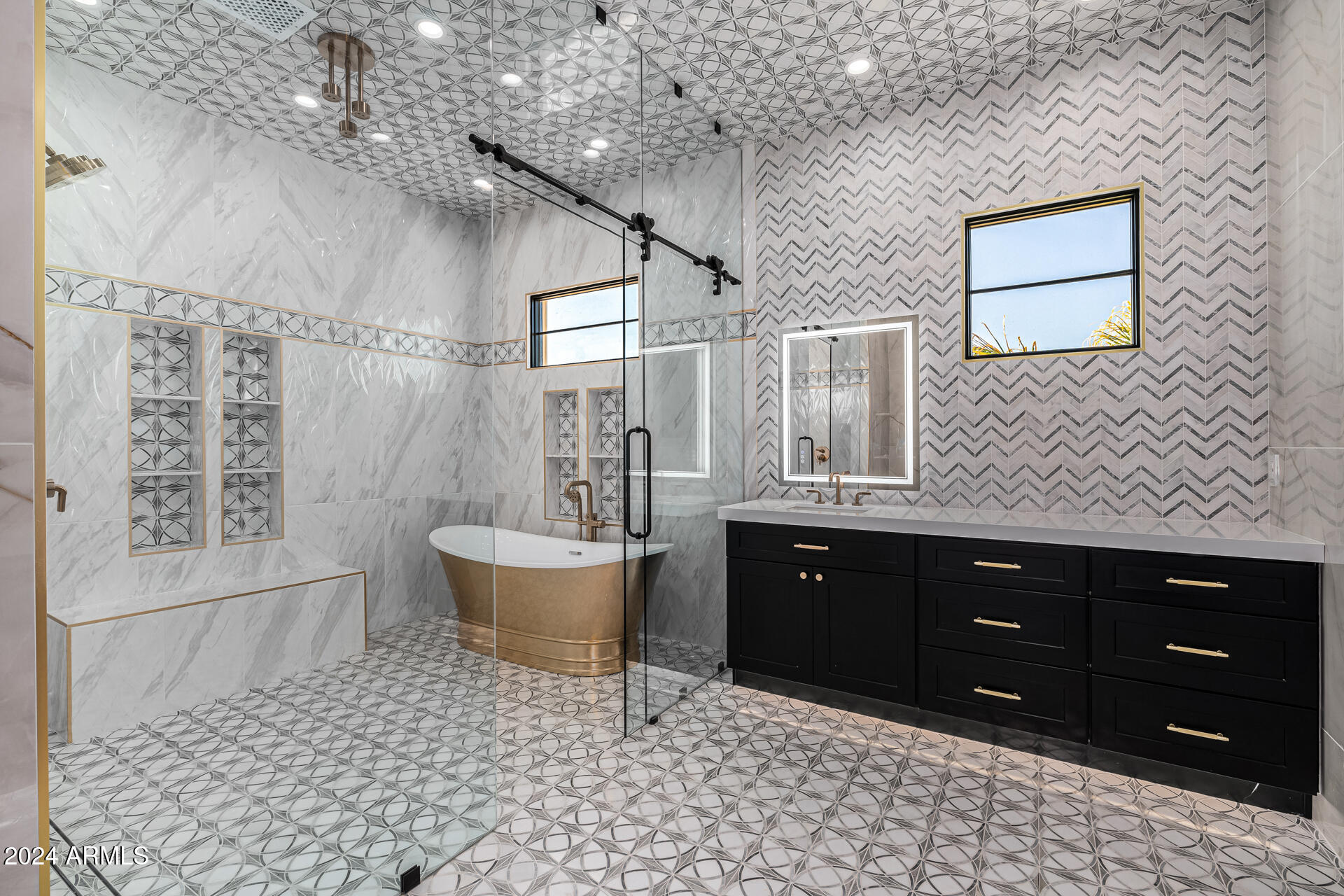AVALON ESTATES REPLAT - Residential