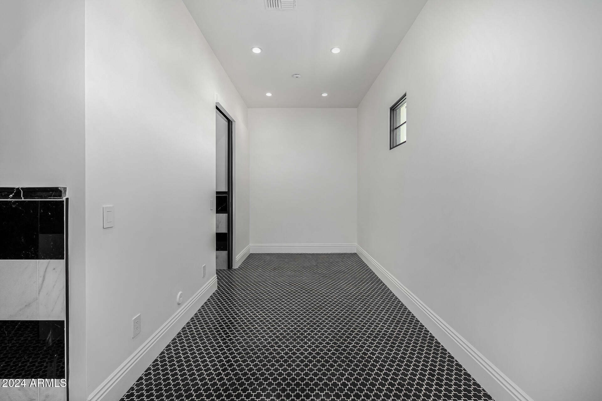 AVALON ESTATES REPLAT - Residential