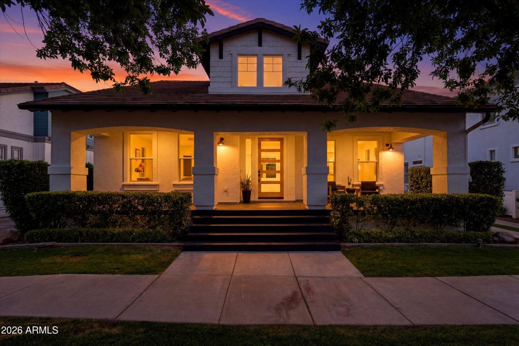Photo of 1360 S Mulberry Street, Gilbert, AZ 85296 (MLS # 7083887)