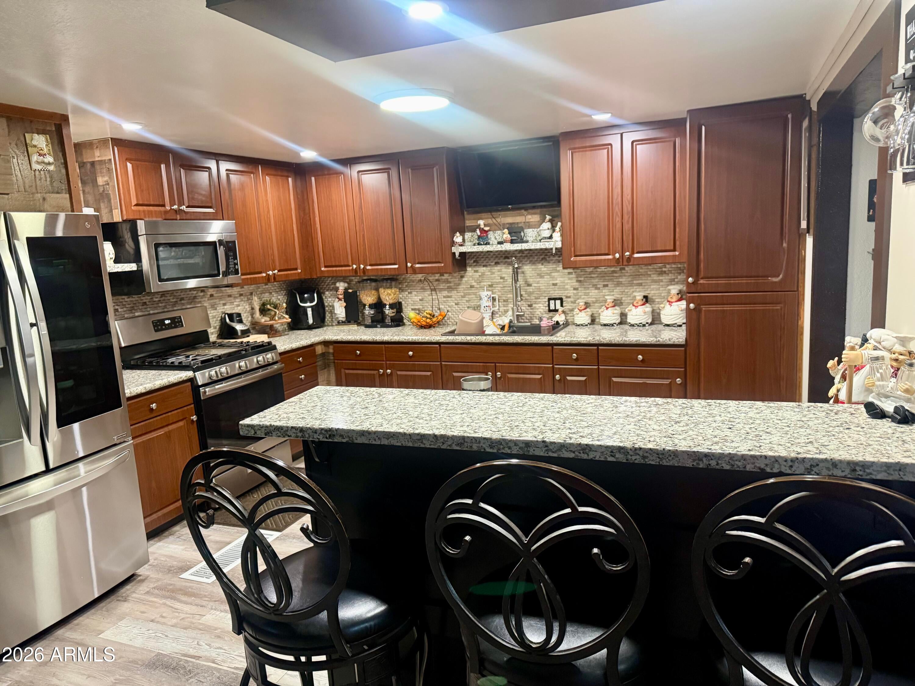 4950 W Bethany Home Road 46