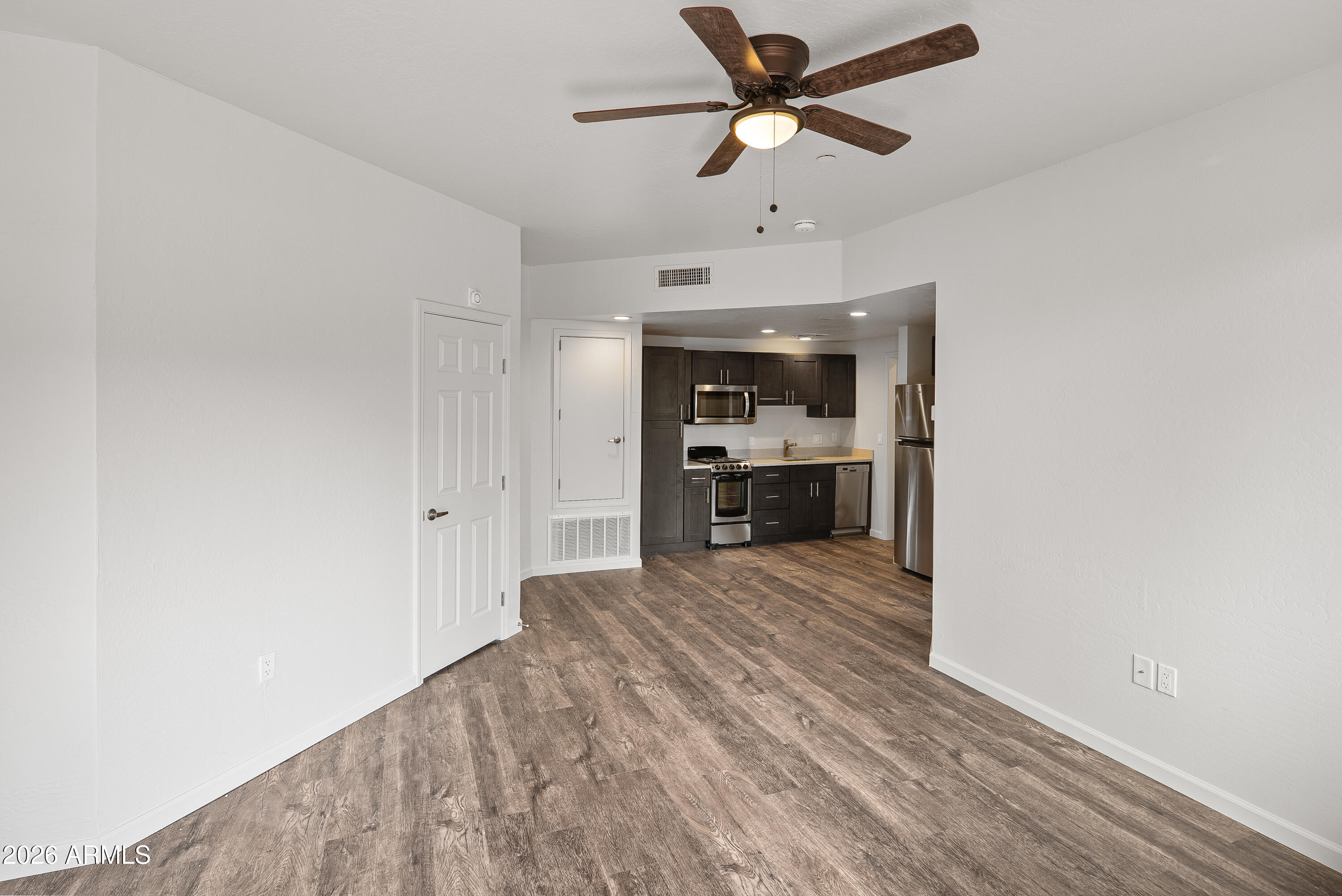 1823 Kestrel Circle 1823