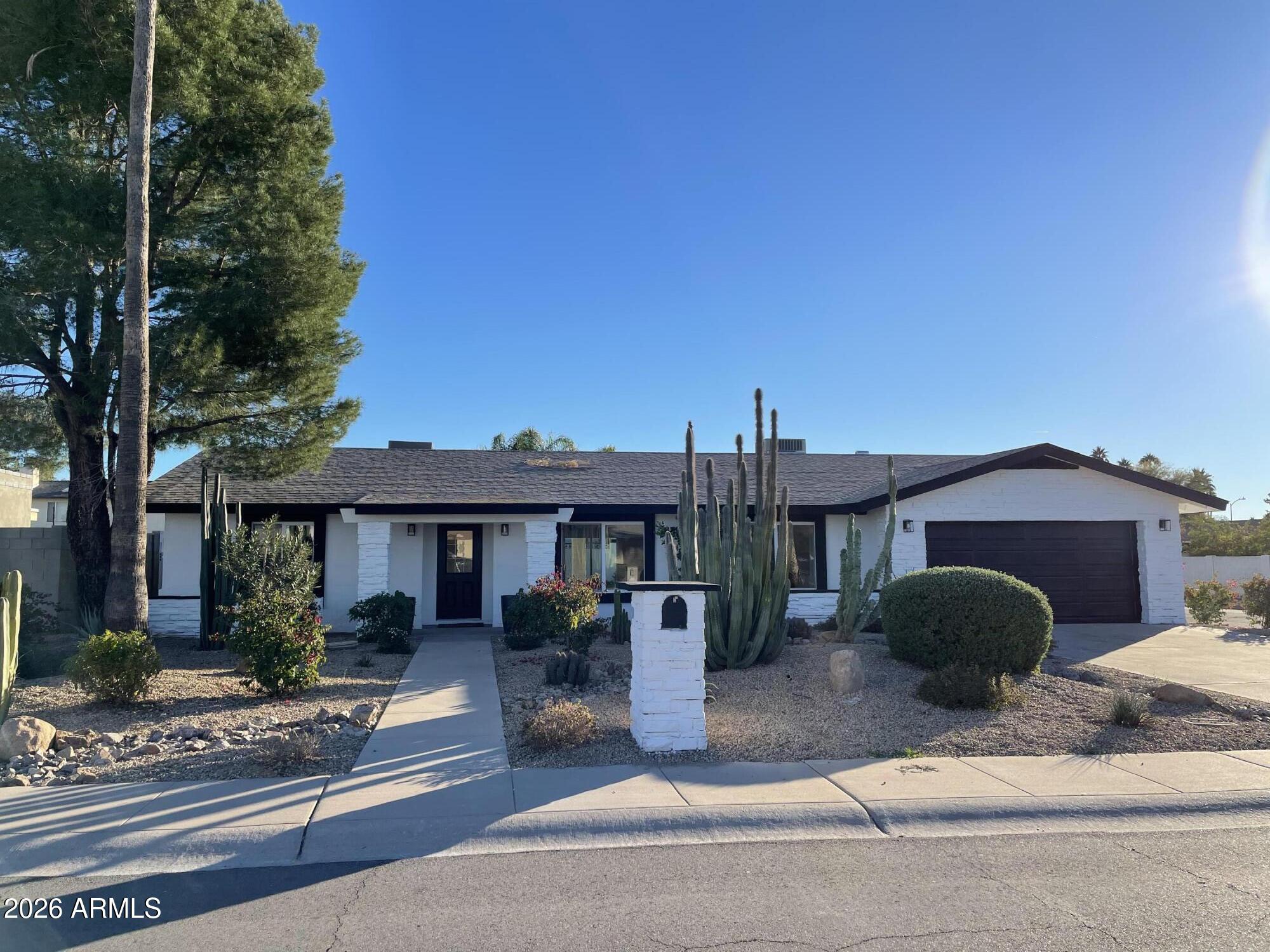 Cactus Glen 2 - Residential