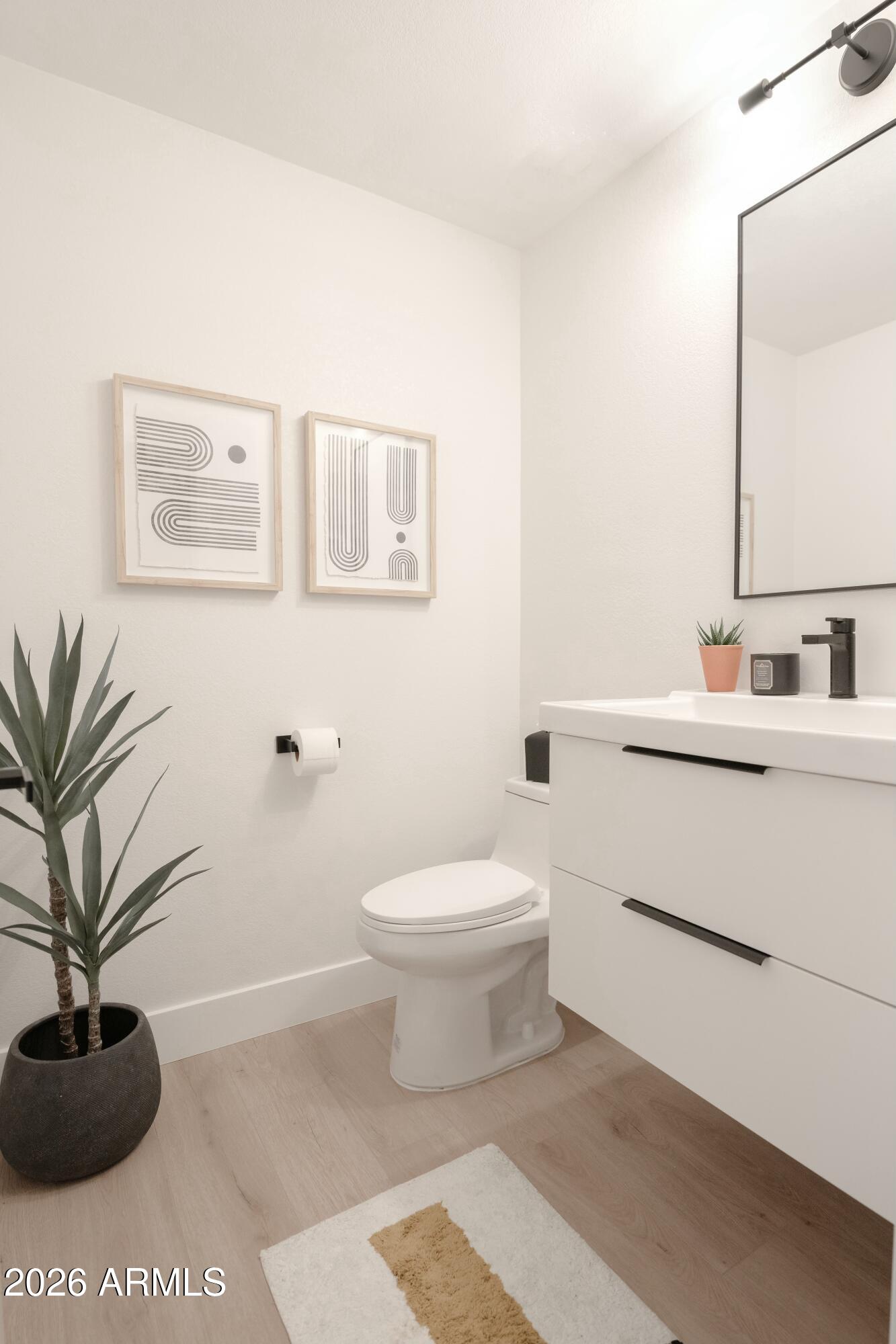 Cactus Glen 2 - Residential