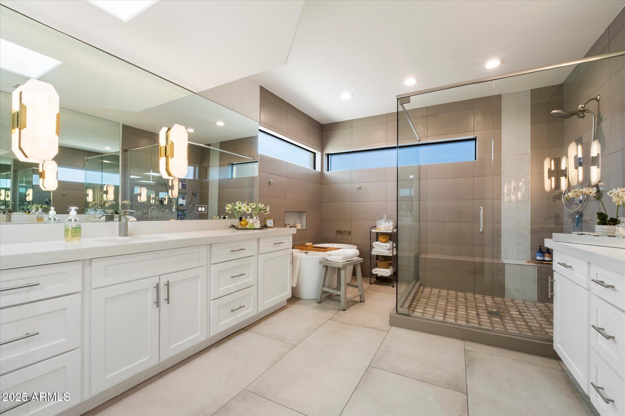 CENTURY CLUB ESTATES - Residential