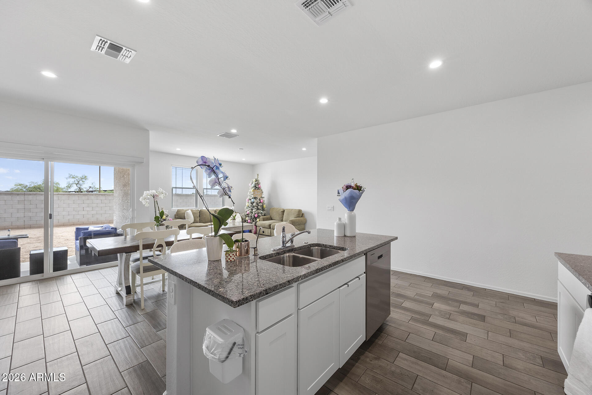 CARLTON COMMONS PHASE 1 - Residential